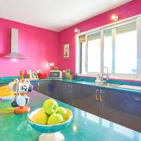 Rose Above Agni With Amazing Views Вилла Kavalleraina